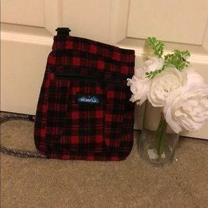 Kavu buffalo plaid cross body bag